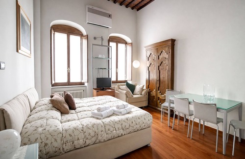 Quartiere di Porta Crucifera House | LA CORTE DEL RE SUITE AREZZO
