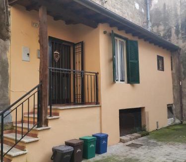 Morlupo Apartment | La Corte