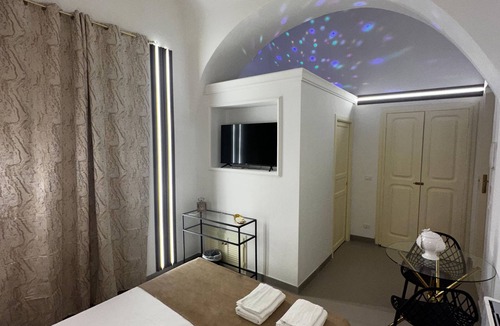 Rodi Garganico Bed & Breakfast | La Corte Rooms - Maurus