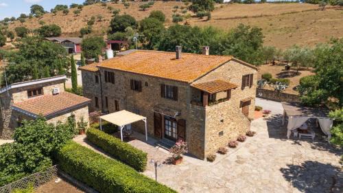 Montiano Villa | La Fontaccia 13 by VacaVilla