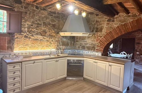 Gaiole in Chianti Villa | La Fornace di Tremoleto - Villa with exclusive pool in Chianti