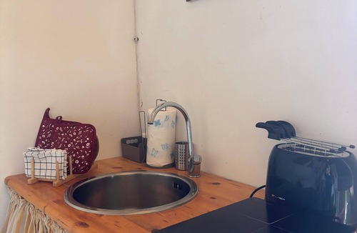 Marsciano Bed & Breakfast | La Fratta ArtHouse in Umbria Room R +shared bathroom-Loft and small lounge area.