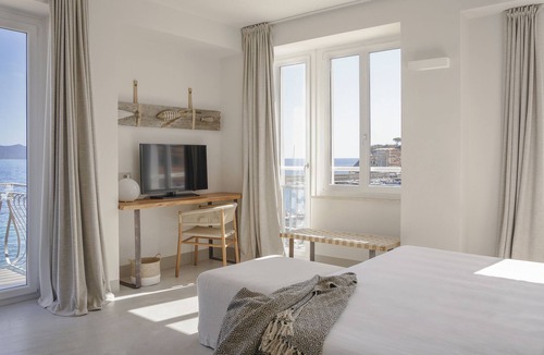 Giglio Porto Hotel | La Guardia Hotel