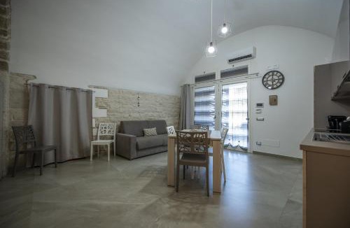 Giovinazzo House | La Lanterna