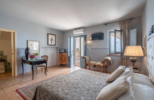 Mattinata Hotel | La Locanda del Carrubo
