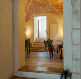 Poggio Picenze House | La Locanda di Mariella dal 1950