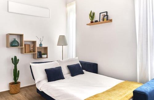 Cagnola Apartment | La Maison Blue, between Portello-Fiera-MiCo-CityLife
