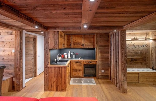 Derby-villaret Apartment | La Maison Derby - Apartment 10 minutes from Courmayeur!