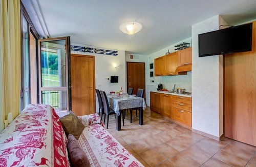 Bardonecchia Apartment | La Marmotta Ski in/ski out - Studio with Terrace, Bardonecchia, Italy