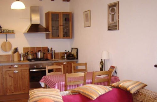 Monte Vidon Corrado Apartment | La-Mimosa, charming self-catering apartment in rural Le Marche