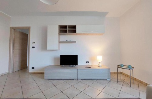 Caluso Apartment | La Perla apartment