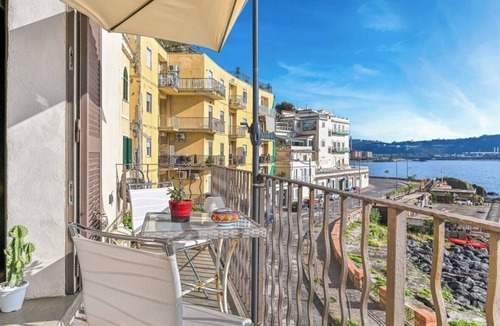Pozzuoli Apartment | La Perla Flegrea “Luxury Experience “