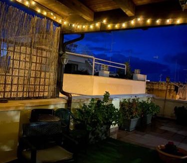 Santo Spirito Apartment | La piccola terrazza