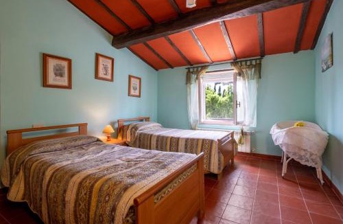 Magliano in Toscana House | La pieve - Margherite