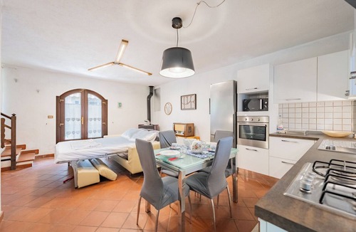 Demonte House | La pila rutunda - Two Bedroom House, Sleeps 6