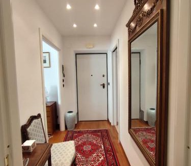 Pont-Saint-Martin Apartment | La place du Coeur