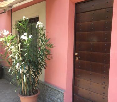 Asti Apartment | La Porta Nel Giardino