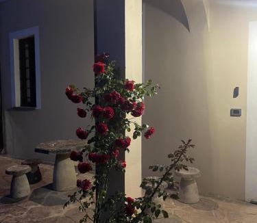 Gambarana House | La Residenza del Vescovo