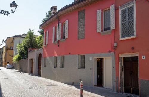 Oltretorrente Apartment | La Rocchetta - in centro storico Parma
