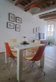Old Town Apartment | La Scalinata Apartment