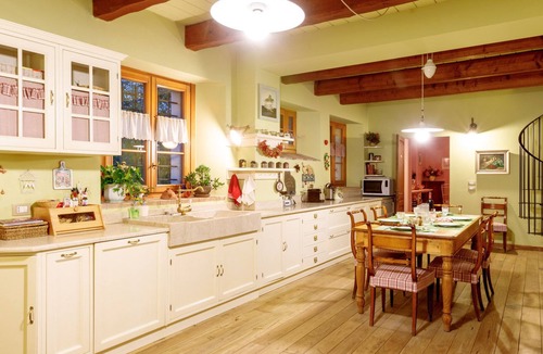 Monteleone Villa | La Tana del Ghiro 18, Emma Villas