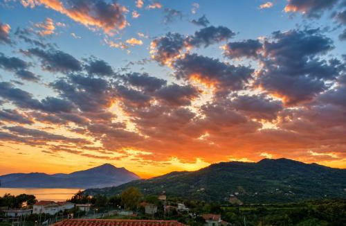 Villammare House | La tela di Penelope