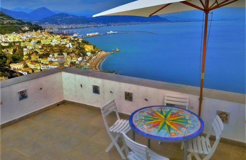 Raito Apartment | LA TERRAZZA SUL BLU -vista mare-