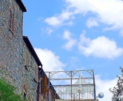 Torniella Apartment | La Terrazza sul Castello di Torniella
