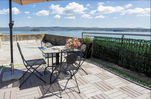 Capodimonte Apartment | La Terrazza sul Lago