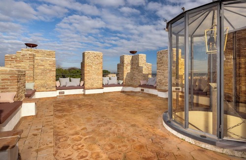 Vatican Apartment | LA TORRE DELLA LUNA with private pool overlooking St. Peter's
