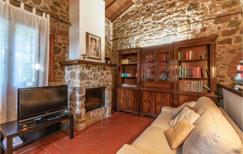 Scarlino House | La Vallicella