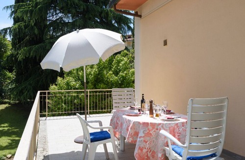 Cavriglia House | La Vecchia Posta: Great Base for Chianti & Art Cities |Blue double room 2 baths