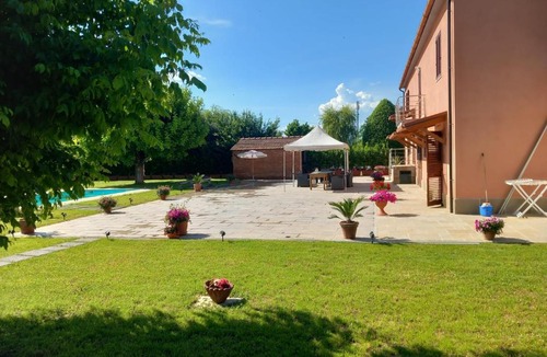 Le Piazze Villa | "La vita in campagna" Villa in Castiglion Fiorentino with swimming pool