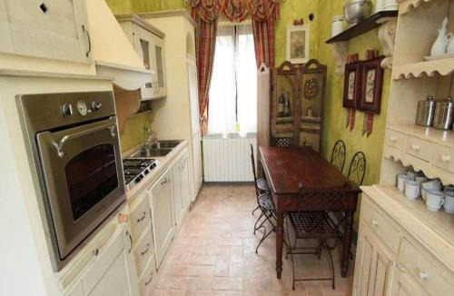 Ranciano House | Lago di Chiusi Villa with Pool