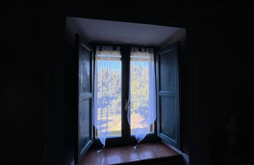 Massa Marittima Apartment | Laiola Room with Shared Pool and Garden