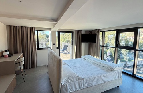 Fuorigrotta Hotel | Lamal Hotel