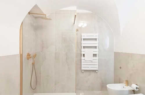 Municipio 4 Apartment | Lamurè Luxury Suite