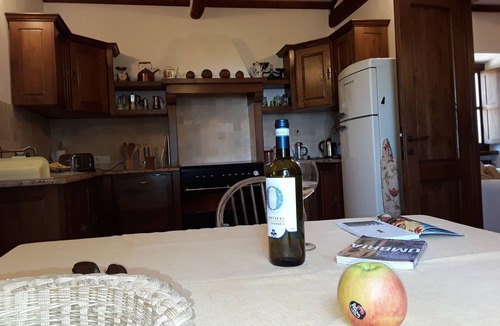 Bagnoregio Apartment | LaPorcilaia, Ferienwohnung mit Seeblick. by Interhome