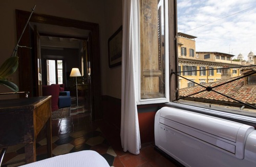 Rione IV Campo Marzio Apartment | Large apartment rental in Rome for 8 people