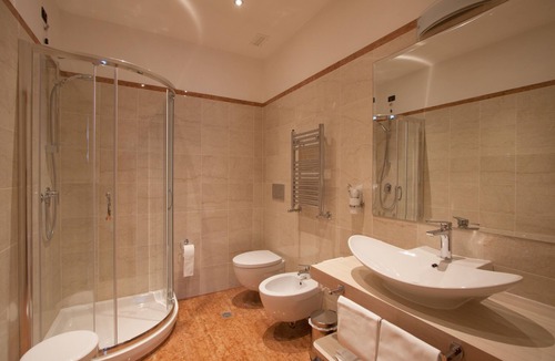 San Lorenzo Hotel | Laurentia Hotel
