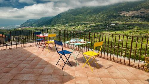 Trentinara Bed & Breakfast | Laurus Home Restaurant B&B