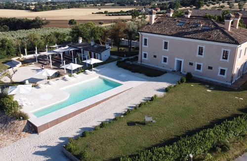 Monsano Apartment | Lavender apartment in villa with swimming pool on the ground floor with private garden