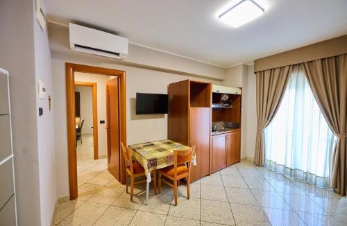 Catanzaro Lido House | Le 2 Palme Apartments