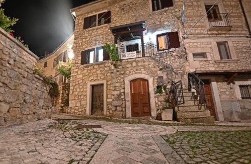 Roccacaramanico Bed & Breakfast | Le Dimore di Angelo