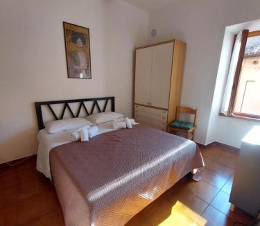 Capodimonte Apartment | Le Melette - by BorgoLago