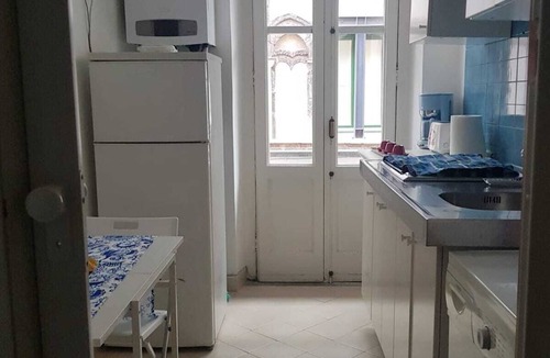 Historical Downtown Salerno Apartment | Le Petit Bouganville Apartment in Salerno