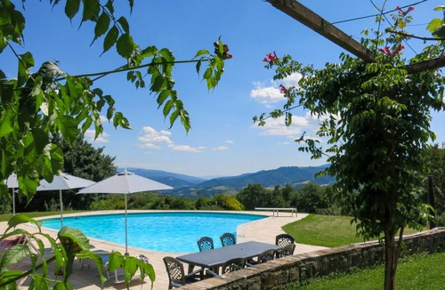 Nocera Umbra Apartment | Le Serre Serre Parrano