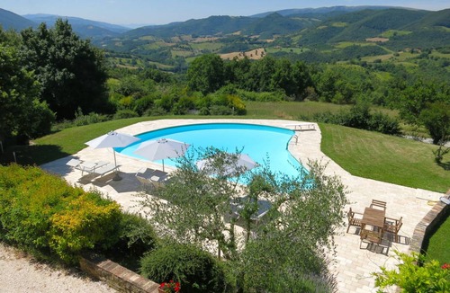 Nocera Umbra Apartment | Le Serre Serre Parrano