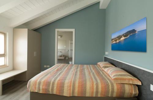 Monte San Vito House | Le Terre di Maluk