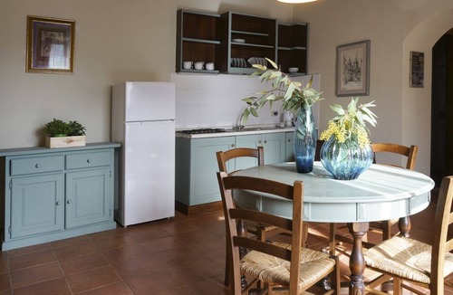 Sassetta Apartment | Leccio, bright apartment with view over the valley and with swimming pool